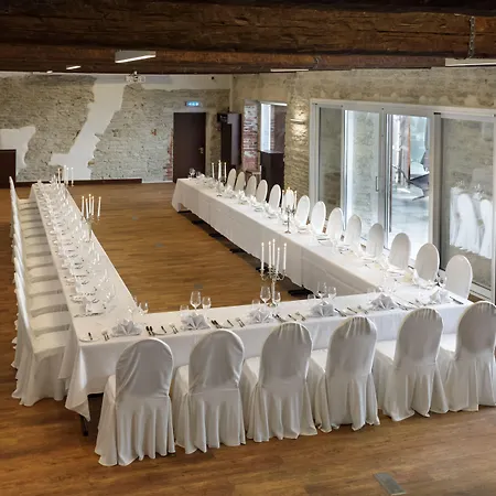 The Von Stackelberg Таллин