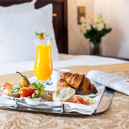 The Von Stackelberg 4*