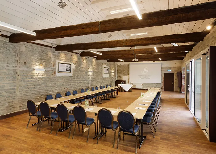 The Von Stackelberg 4*