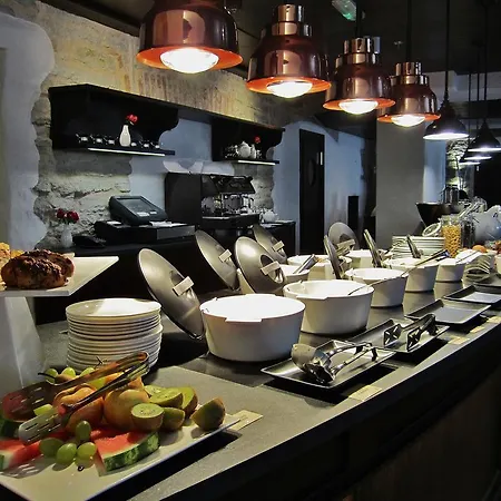 The Von Stackelberg Tallinn