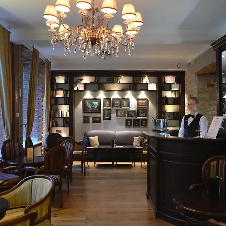 The Von Stackelberg Hotell